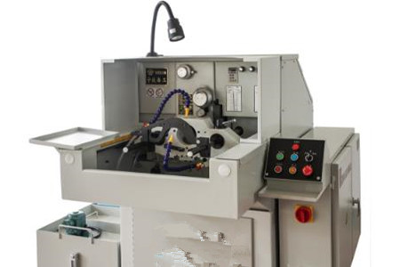 數(shù)控珩磨機(jī)的操作前需要進(jìn)行培訓(xùn)！